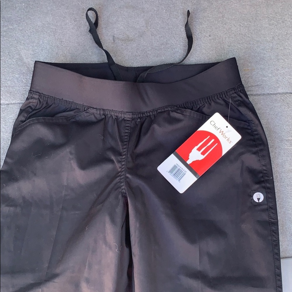 Black long elastic band cotton pants